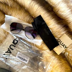QUAY High Key Sunglasses